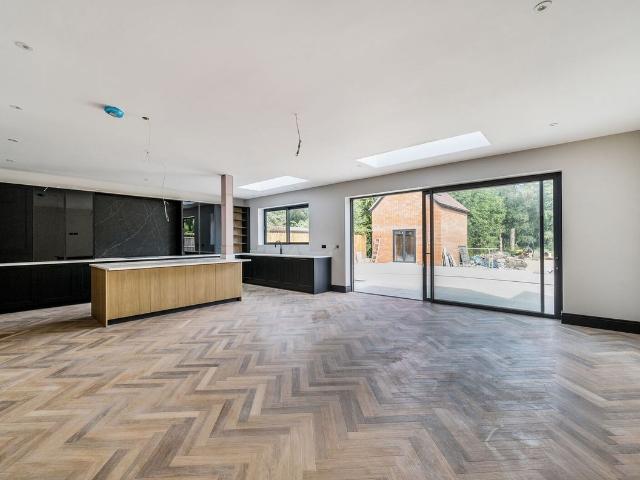House for rent in Brookwood, Woking