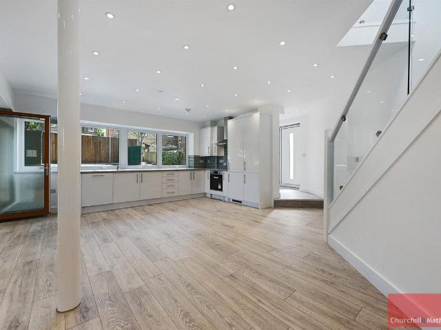 Apartment for rent in Harlesden, Greater London