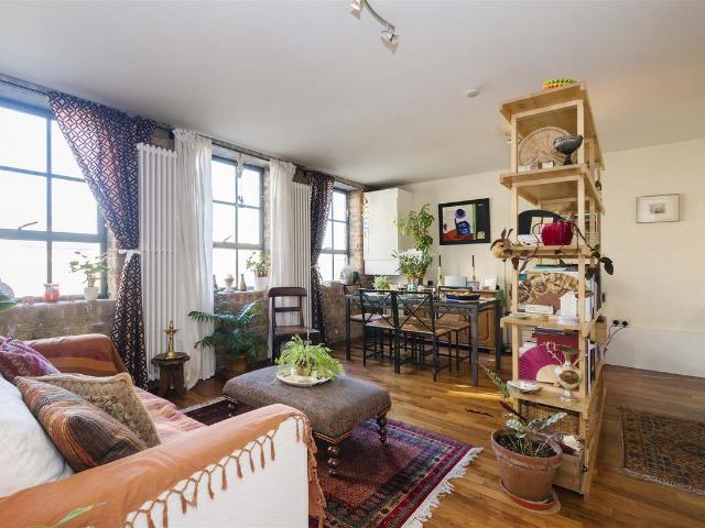 Apartment for rent in Old Ford, Greater London