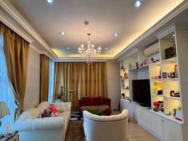 Serviced Residence for sale in Petaling, Damansara Damai