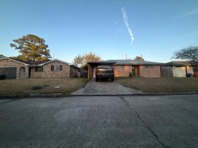 House for sale in Bridge City, Texas