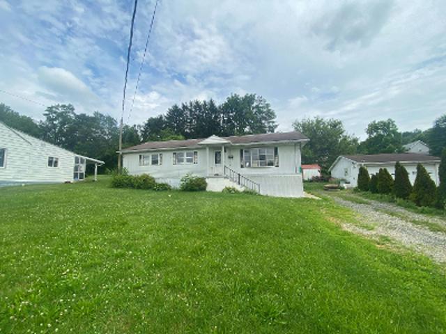 House for sale in Dunbar, Pennsylvania