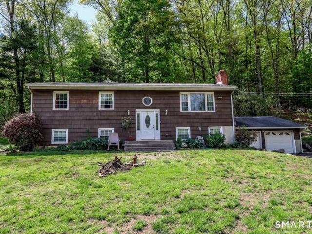 House for sale in Gaylordsville, Connecticut