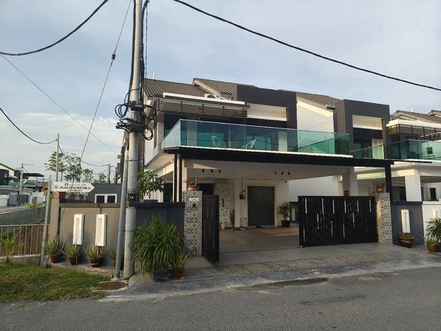 Residential House for sale in Malaka