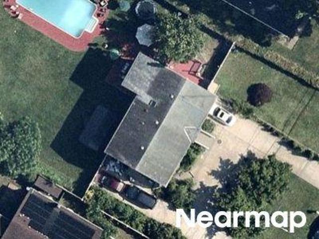 House for sale in Bohemia, New York