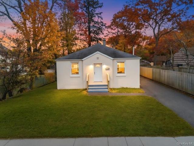 House for sale in Bohemia, New York