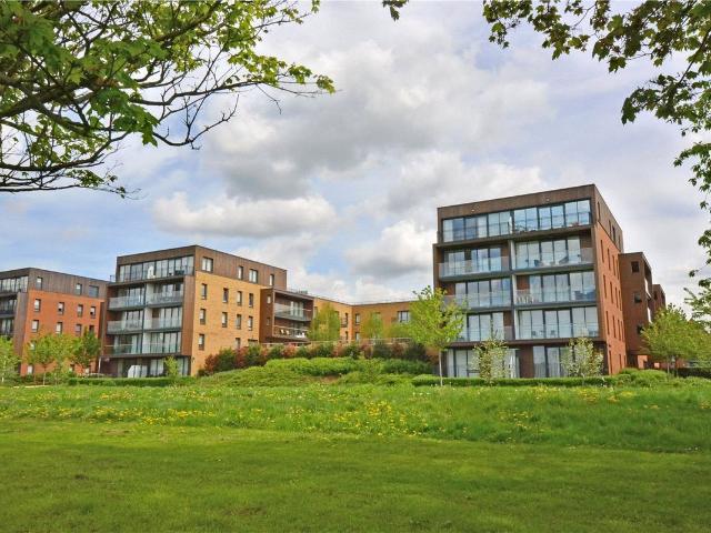 Apartment for rent in Horn Park, Greater London