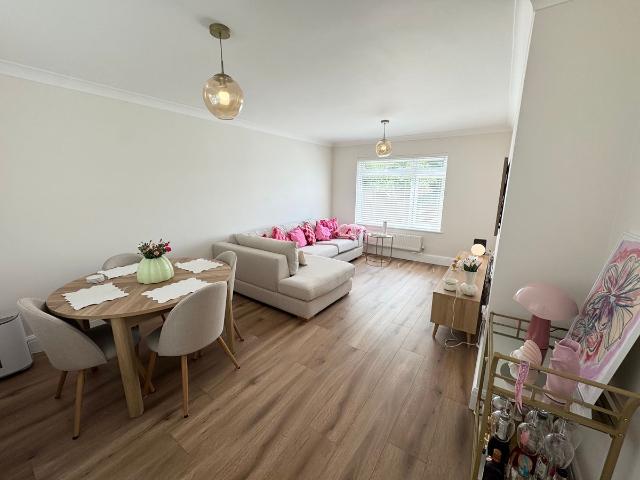 House for rent in Mount Wise