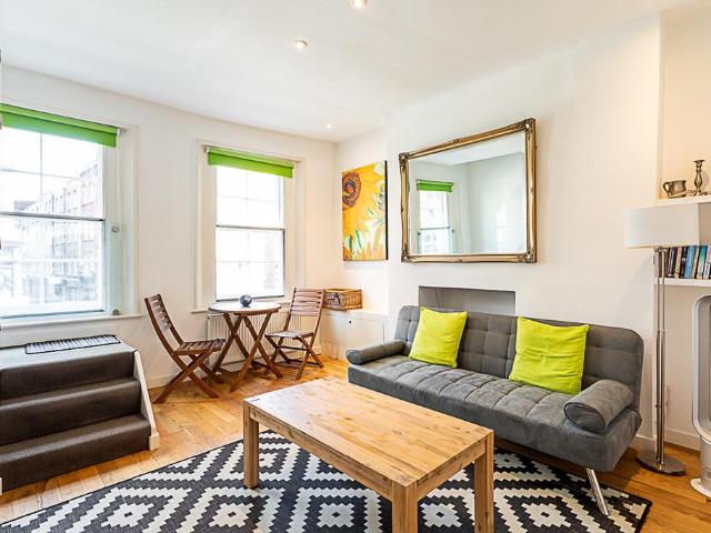 Apartment for rent in Farringdon, Greater London