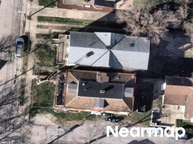 House for sale in Roselawn, Ohio