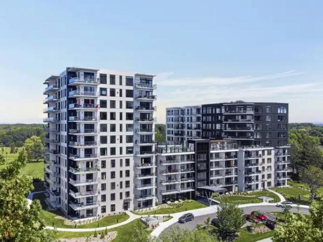 Apartment for rent in Saint-augustin-de-desmaures, Quebec