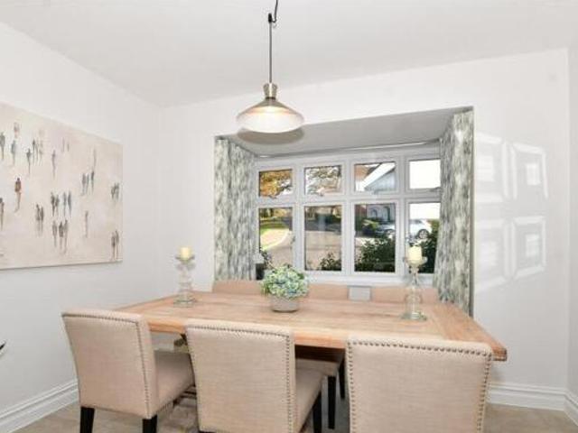 House for sale in Pachesham Park, Surrey