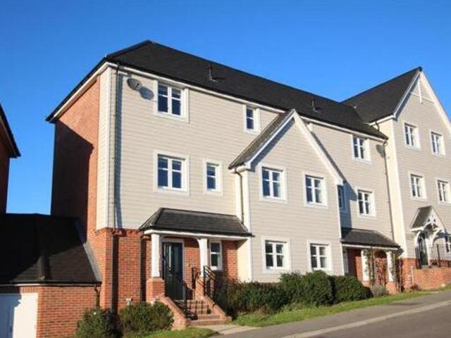 House for sale in Surrey