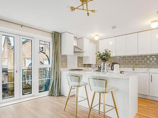 House for sale in Hertford, Colliers End