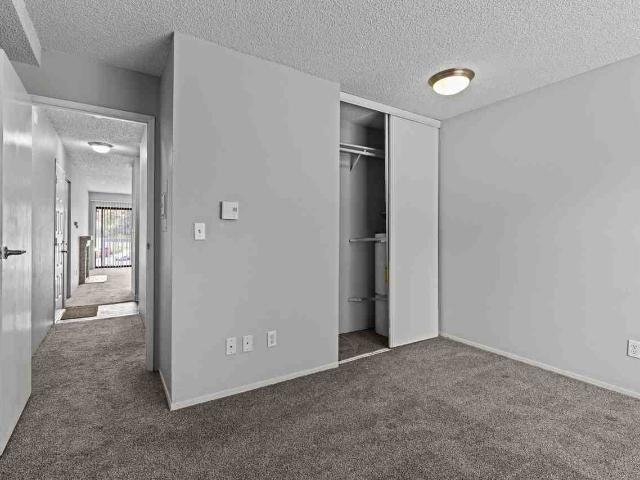 Apartment for rent in Rolling Hills, Renton