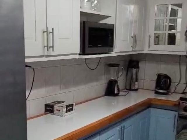 Constitución, Constitución