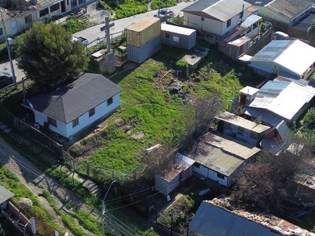 Constitución, Vial 685