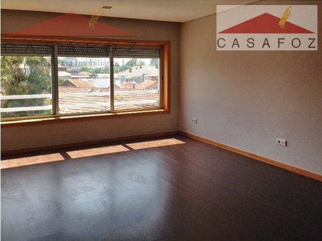 Apartamento alugar em Leal, Cedofeita