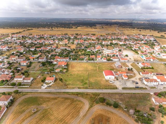 Terreno venda em Foros de Vale de Figueira, Montemor-o-novo