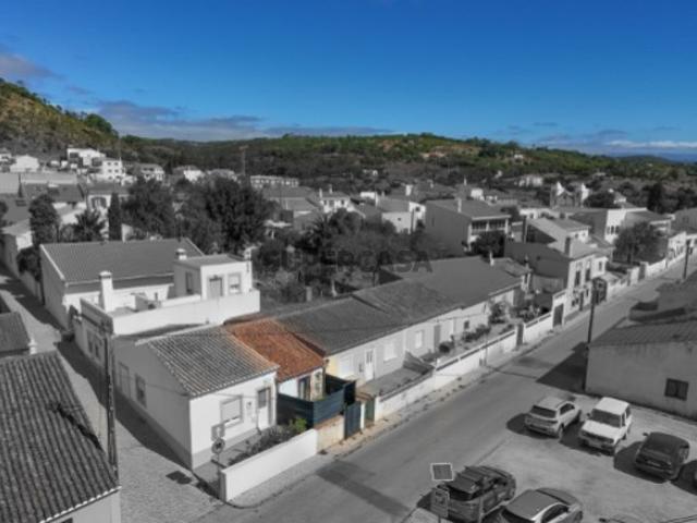 Casa venda em Barão de São João, Lagos