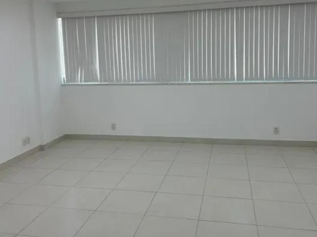 Ponto Comercial aluguel em Região de Laranjeiras, Serra