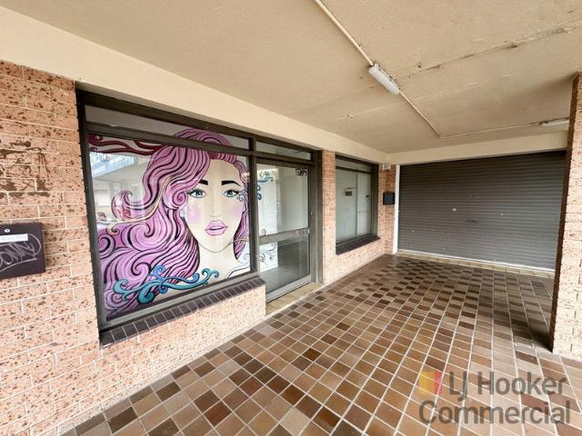 Retail for rent in Tuggerawong, New South Wales