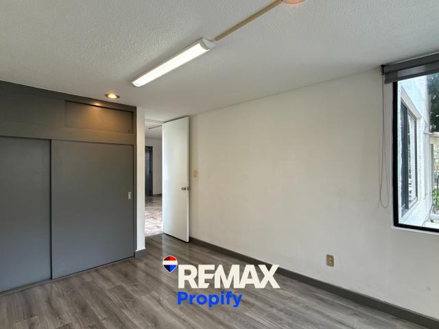 Local Comercial en renta en Naucalpan De Juárez, Estado de México