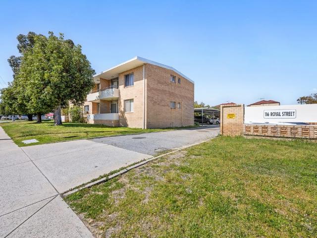Apartment for sale in Stirling, Western Australia