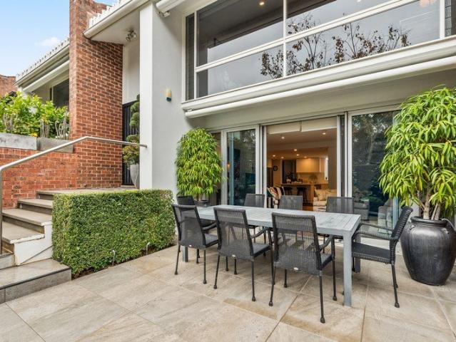 Townhouse for sale in Horseshoe Creek, South Australia