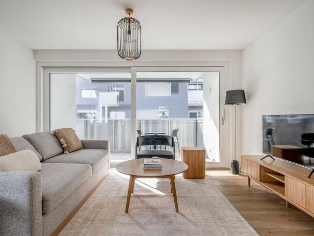 Apartment mieten in Einigen, Zürich