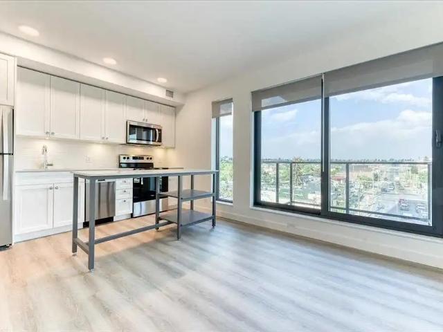 Condo for rent in Crescent Heights, Calgary