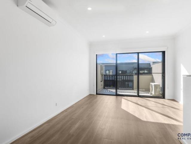 Townhouse for rent in Camerons Creek, Victoria