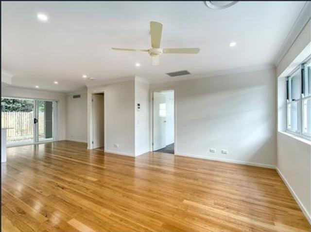 Apartment for rent in Toombul, Queensland