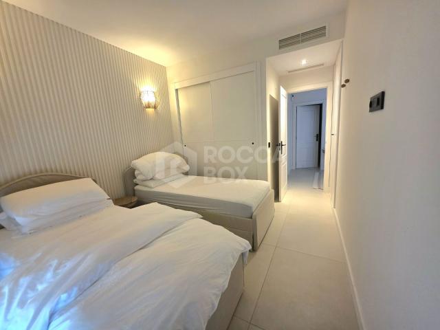 Apartamento en alquiler en Artola, Costa del Sol Occidental