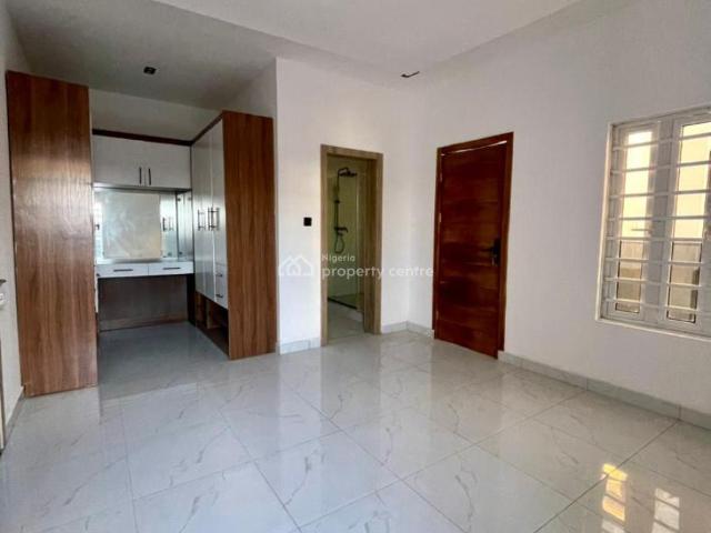 House for sale in Eti Osa, Abuja