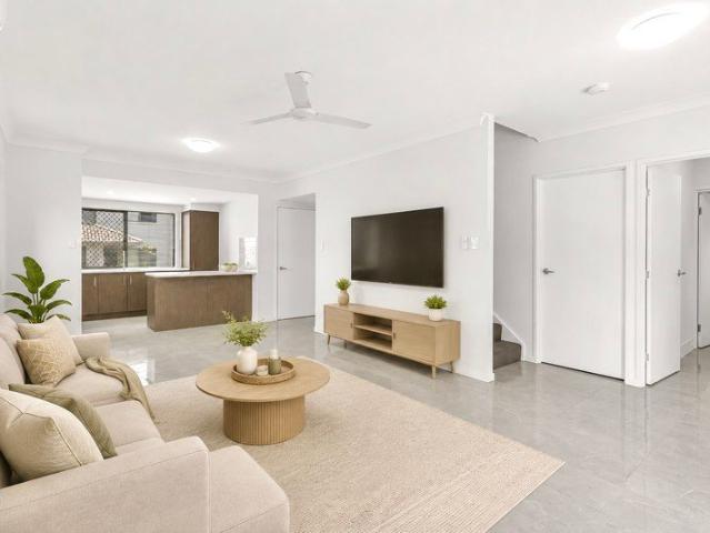 Townhouse for sale in Toombul, Queensland