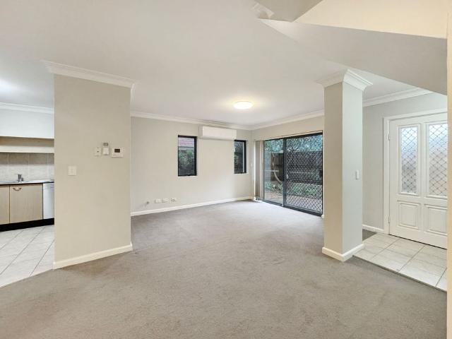 Townhouse for rent in Sydney, New South Wales