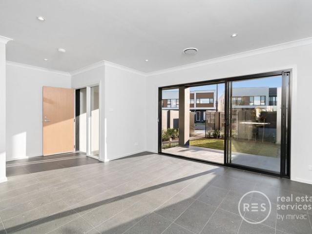Townhouse for rent in Sydney, New South Wales