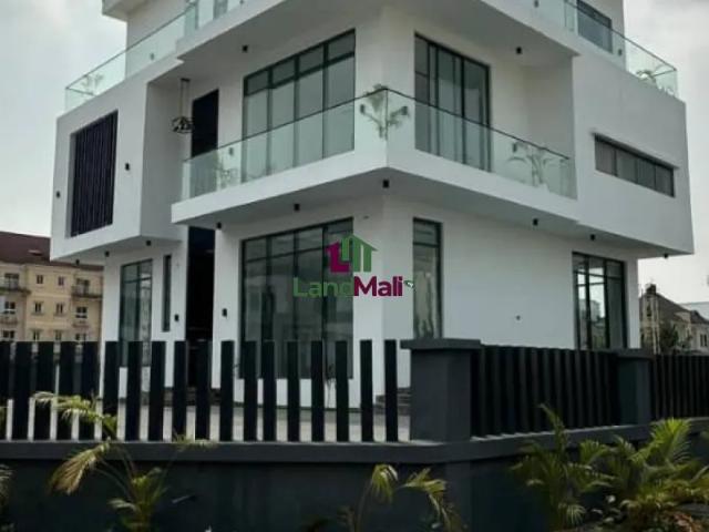 Property for sale in Eti Osa, Abuja