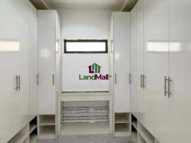 Property for sale in Eti Osa, Abuja