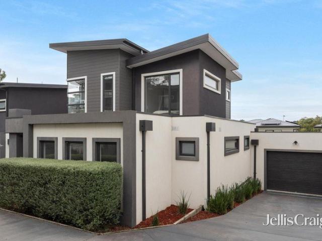 Townhouse for sale in Camerons Creek, Victoria