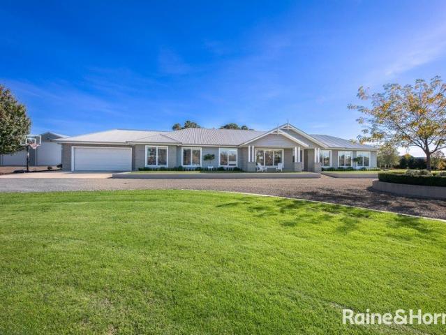 House for sale in Gisborne, Victoria