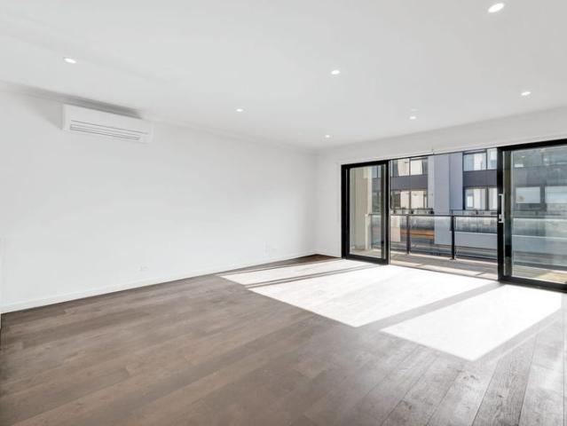 Townhouse for rent in Camerons Creek, Victoria