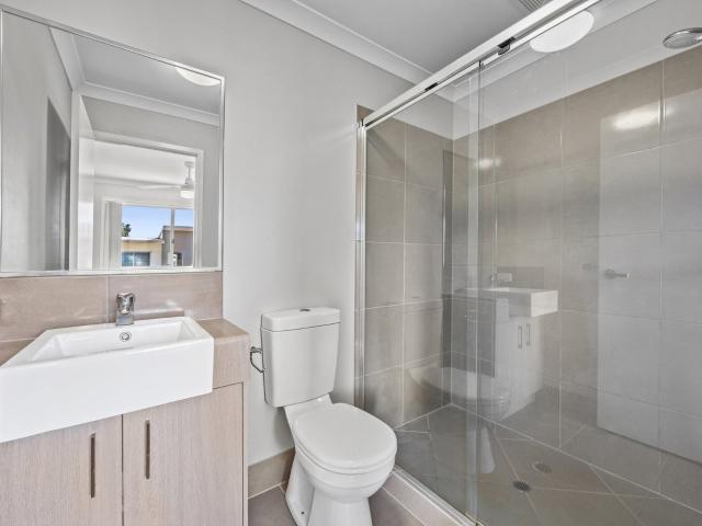 Townhouse for sale in Kings Creek, Queensland