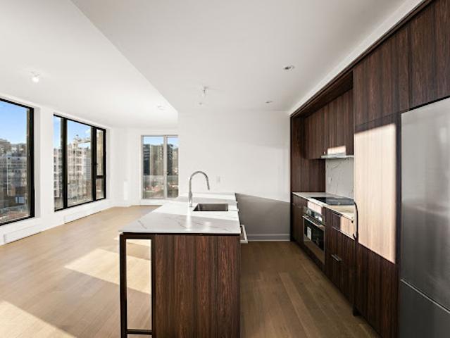 Apartment for sale in St. Leonard's, Quebec