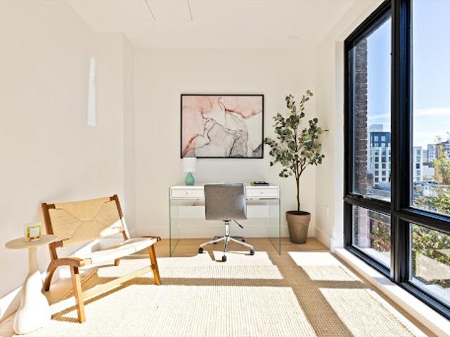 Apartment for sale in Arverne, New York