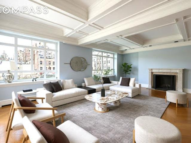 Apartment for sale in Arverne, New York