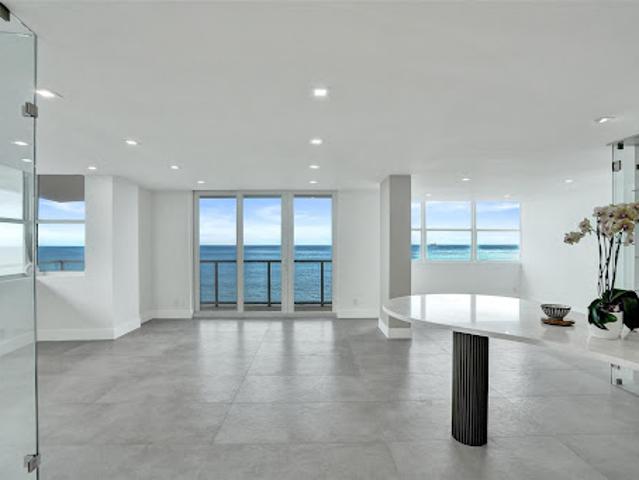 Apartment for sale in Fort Lauderdale, Florida