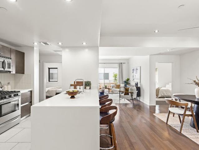 Apartment for sale in Los Angeles Apartment for sale in Los Angeles