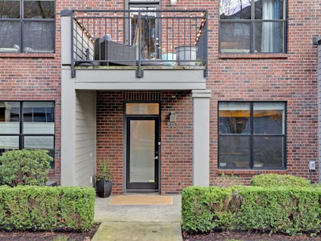 Apartment for sale in Oregonia